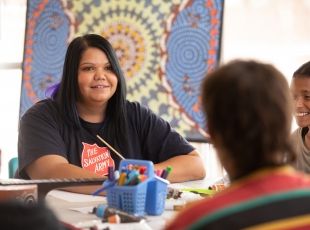 Aboriginal painting session