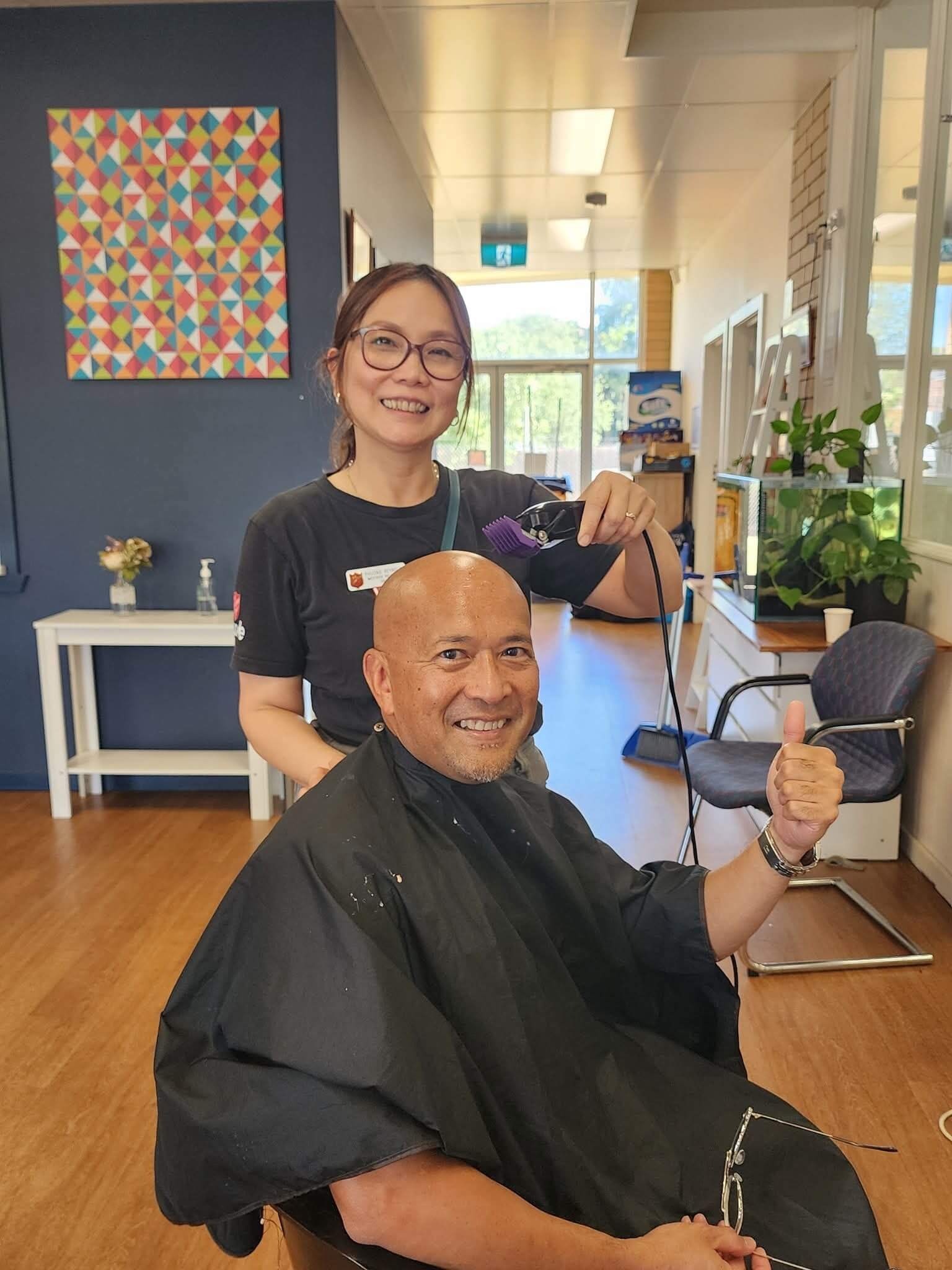 Salon in a church foyer: haircuts with hope&nbsp;