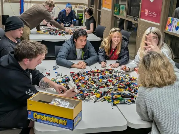 <strong>Youth Drop In</strong>