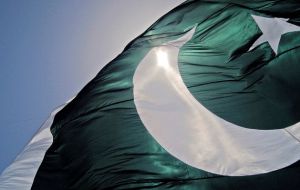 General appeals for 'prayer to end terror' following Pakistan attacks