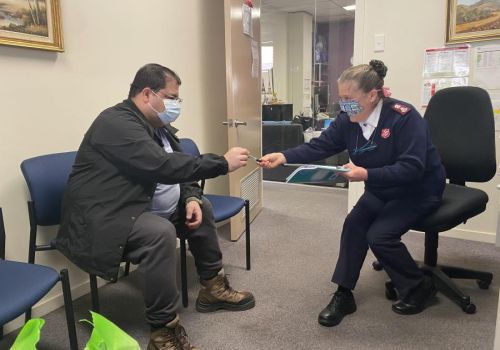 Eplus local on the job to support refugees 