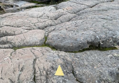 Little yellow triangles