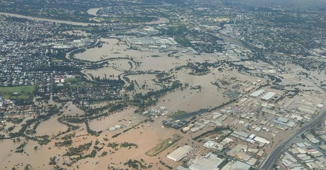 SAES teams stretched as Queensland and NSW floods inundate towns