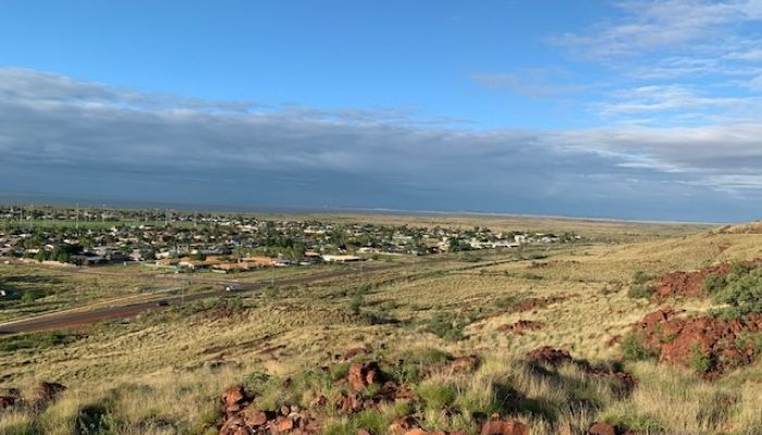 Harry paints a new picture for his life