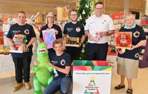 Kmart Wishing Tree launch &mdash; support your local Salvos