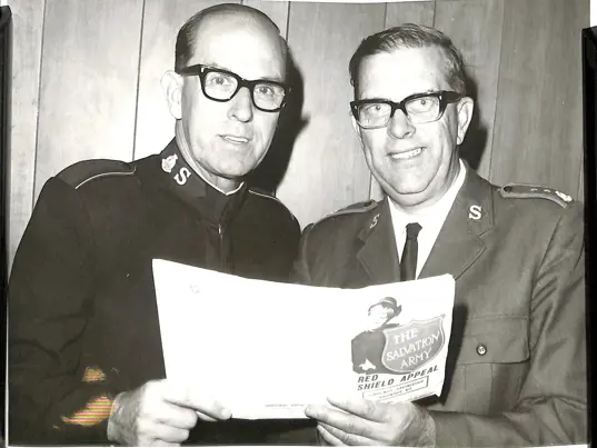 Photo of Lieut-Colonel Peter Lucas and Brigadier Edwin Marion
