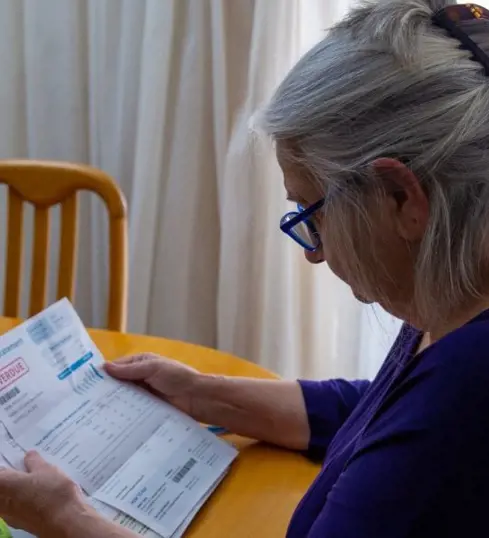 Inflation is putting thousands of Aussies under immense financial hardship, making it impossible for many to make ends meet.