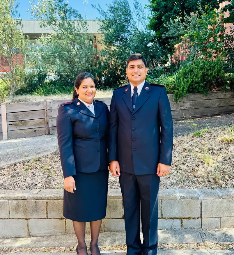 Photograph of Captain Hummera Ashir and Captain Ashir Morris.