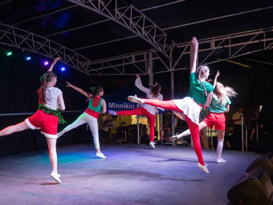 Carindale youth group dancing