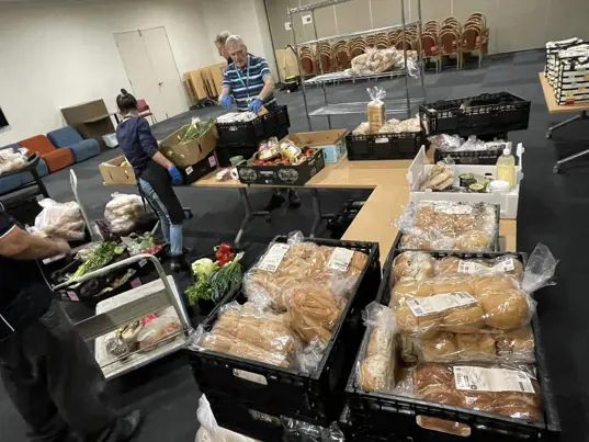 Community food pantry