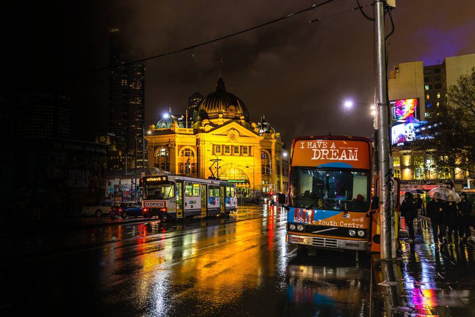 Night image of Flinders Street Station